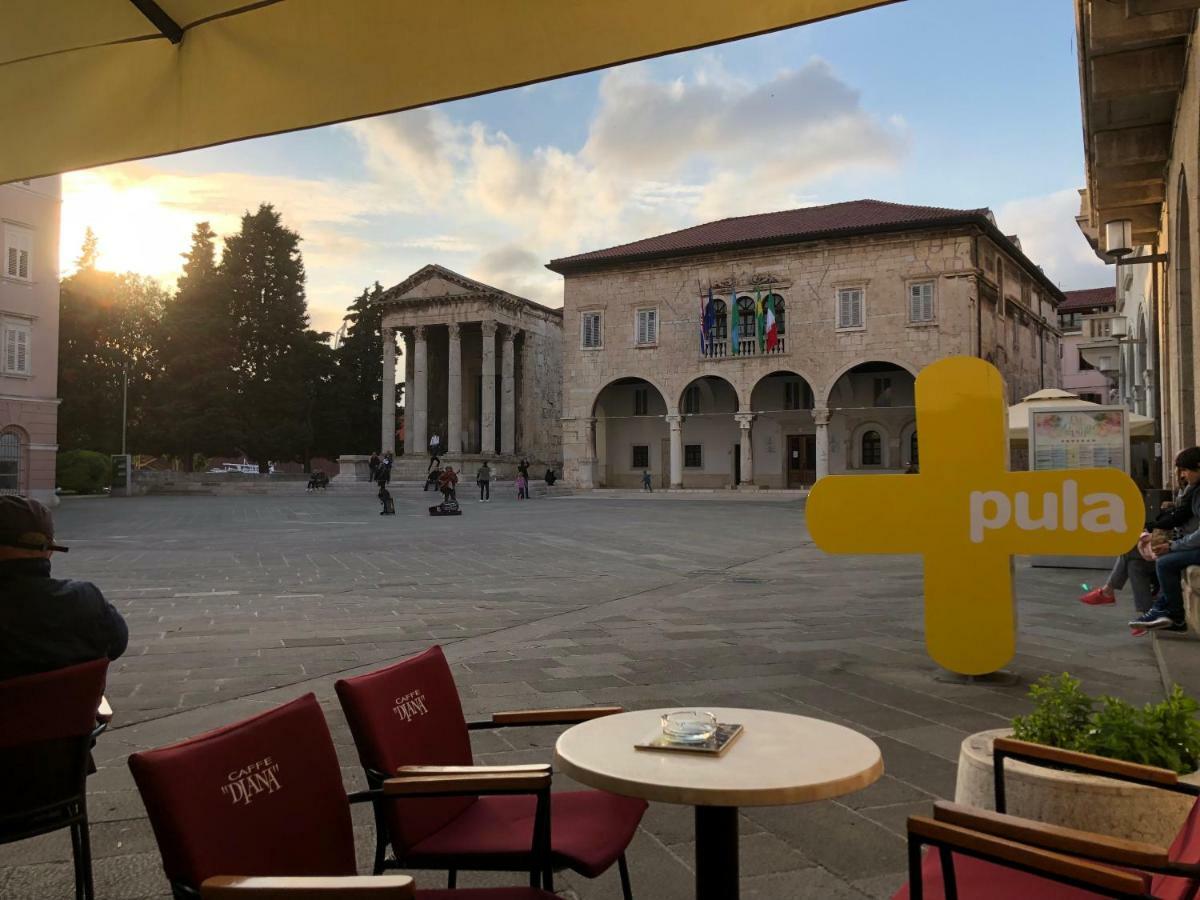 Vecchio Mercato Pula Apartman Exterior foto